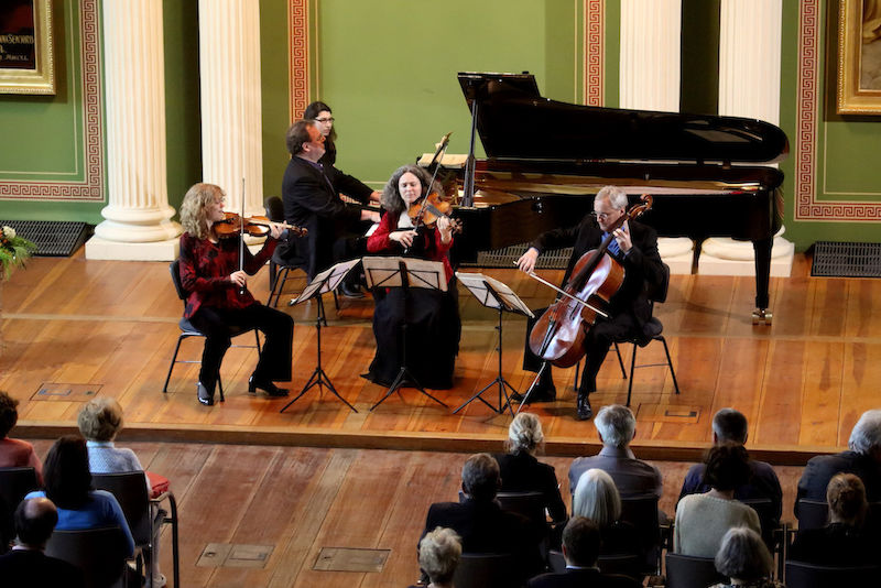 Für das Aula-Konzert war das Primrose Piano Quartet (Violine, Viola, Violoncello und Klavier)  aus London angereist.