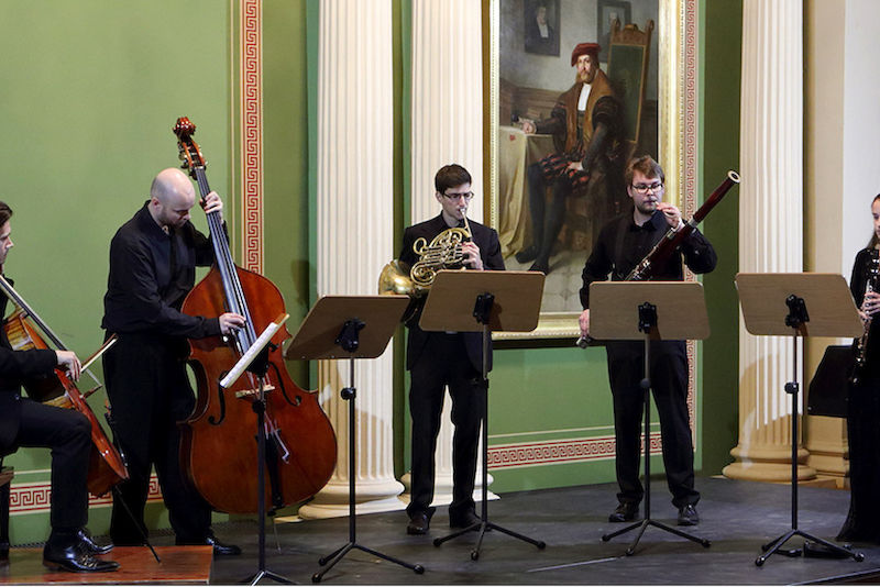 Das Berolina-Ensemble in der Uni-Aula. Im Mittelpunkt des Abends stand das Oktett F-Dur, das Franz Schubert 1824 komponierte.