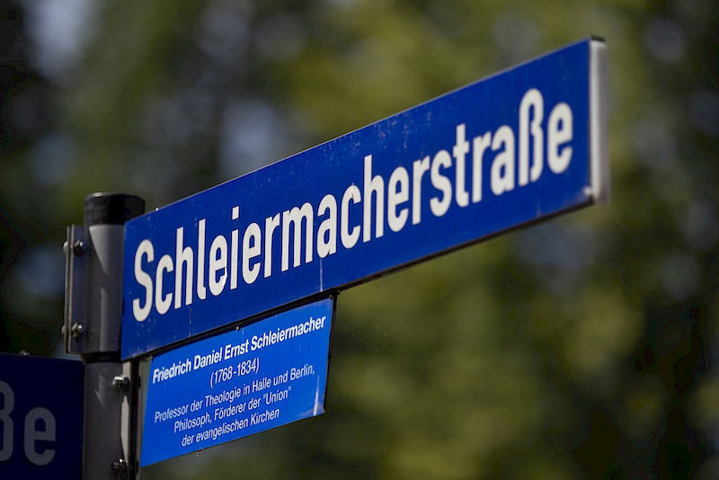 A street is named after the theologian in Halle’s Paulusviertel.