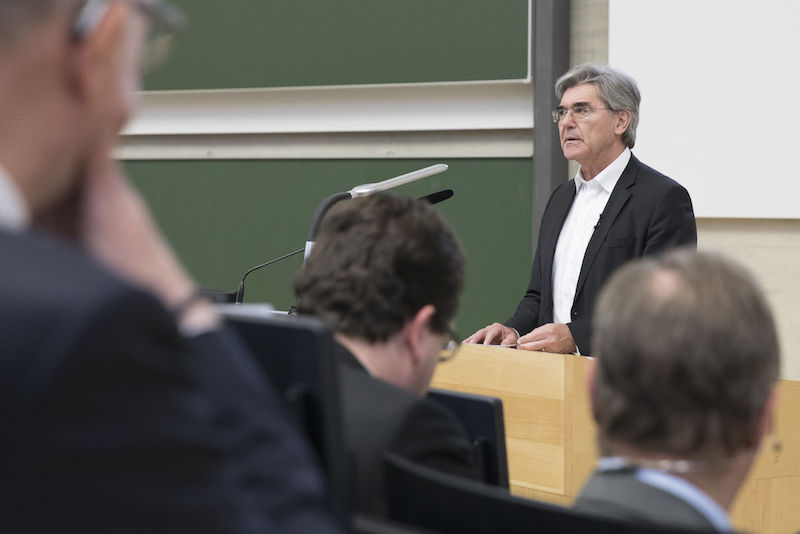 Joe Kaeser, Vorstandsvorsitzender der Siemens AG, sprach im Rahmen des Halleschen Wirtschaftsgesprächs.