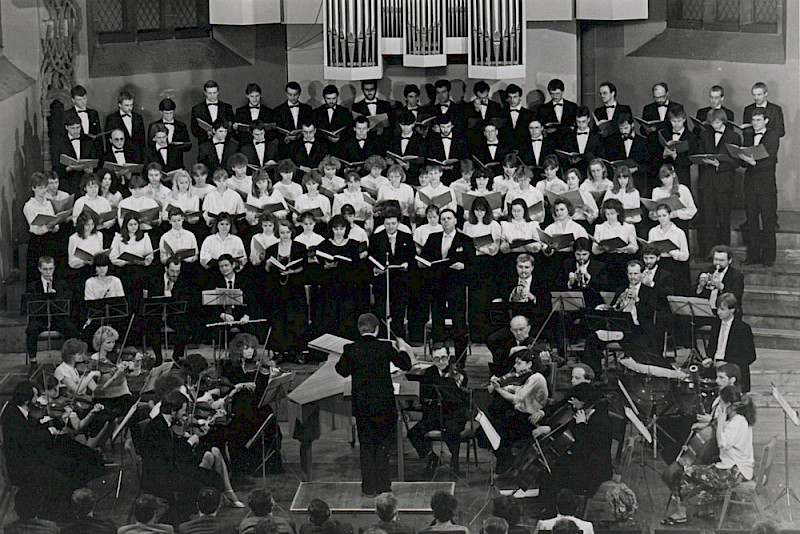 Impression von einem Auftritt des Universitätschors 1988 in der Ulrichskirche auf